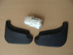 брызговики передние Geely Emgrand сед, 2011- (полиуретан) 2 шт  EMGF.75.05.F10