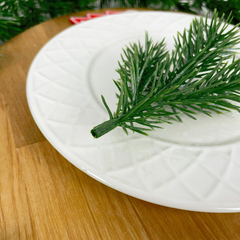 Еловая лапка, цвет светло-зеленый, 11*7 см, трехлапка, набор 30 шт.