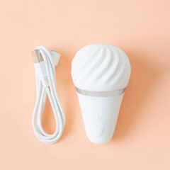 Клиторальный вибратор Satisfyer Little Wand