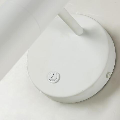 Настенный светодиодный светильник Favourite Tube 2108-1W