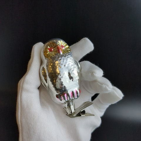 Ёлочная игрушка "Филин" на прищепке, стекло, ручная роспись, винтаж времён СССР 1960-1980 гг. Советские ёлочные игрушки и украшения. Состояние на фото.