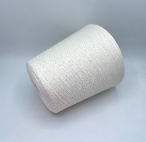 Folco (пр.Италия). 2/28 1400м/100гр, 50% меринос, 50% акрил, цвет-Молочный, арт.33430