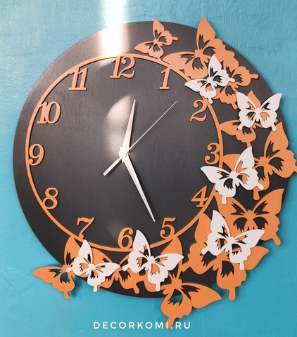 Часы с бабочками ДекорКоми из дерева
