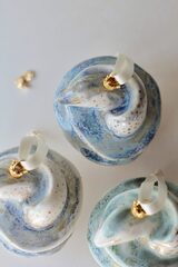 Фарфоровая елочная игрушка 