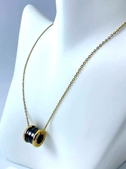 Колье B.ZERO с круглой подвеской