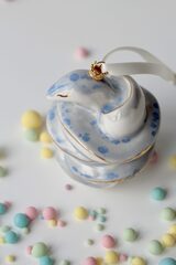 Фарфоровая елочная игрушка 