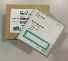 Картридж данных Hewlett-Packard Ultrium LTO8 data cartridge, 30TB RW