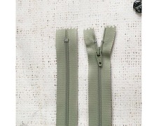 Молния брючная SBS автомат, L 20 см, Т3, н/р, светлая оливка