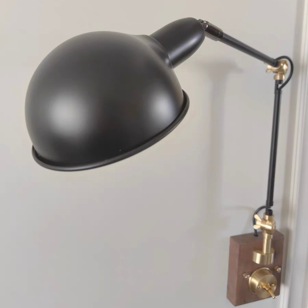 Настенный светильник Lumis