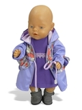 Комплект с плащом с баской - На кукле. Одежда для кукол, пупсов и мягких игрушек.