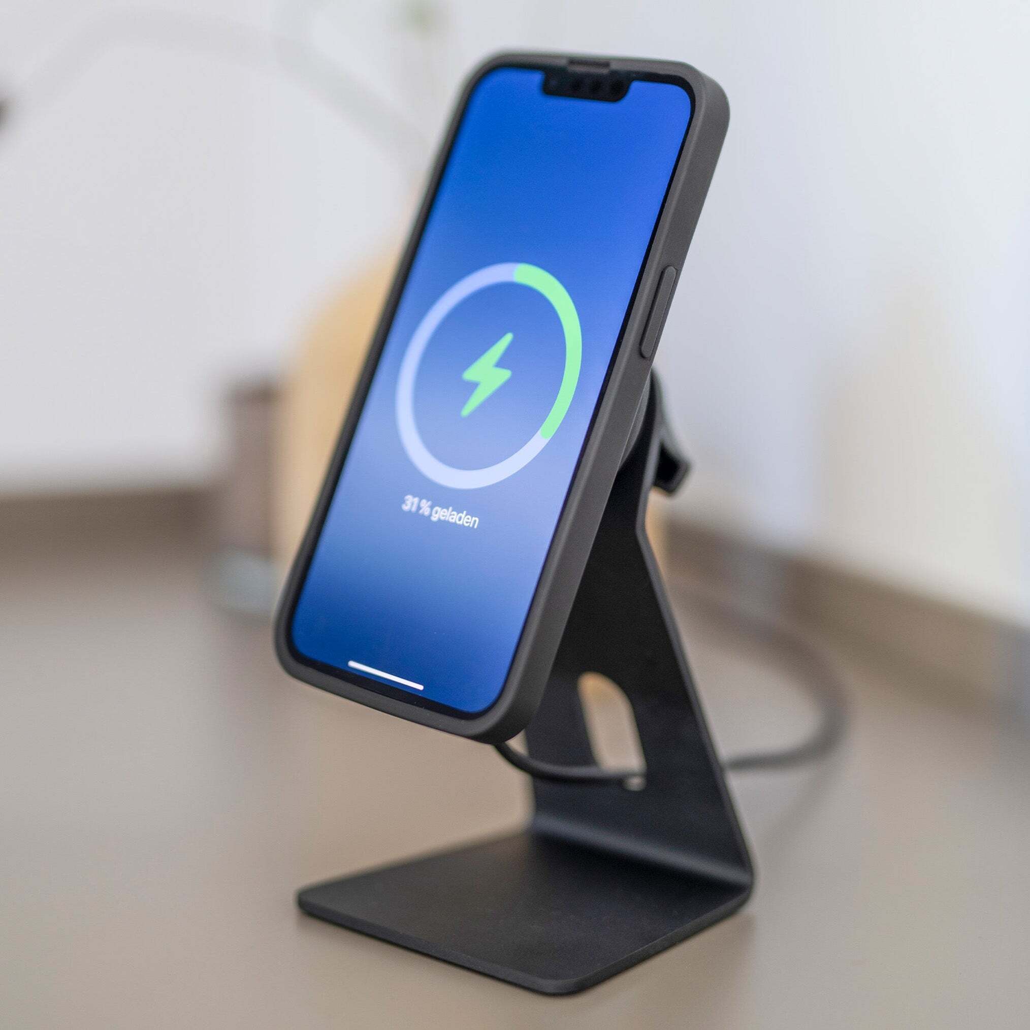 Модуль беспроводной зарядки для офиса SP Connect SPC+ CHARGING ORRICE STAND