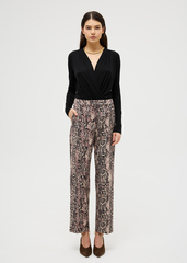 Брюки прямые укороченные