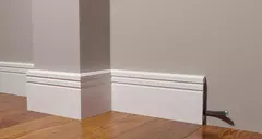 Плинтус DD724