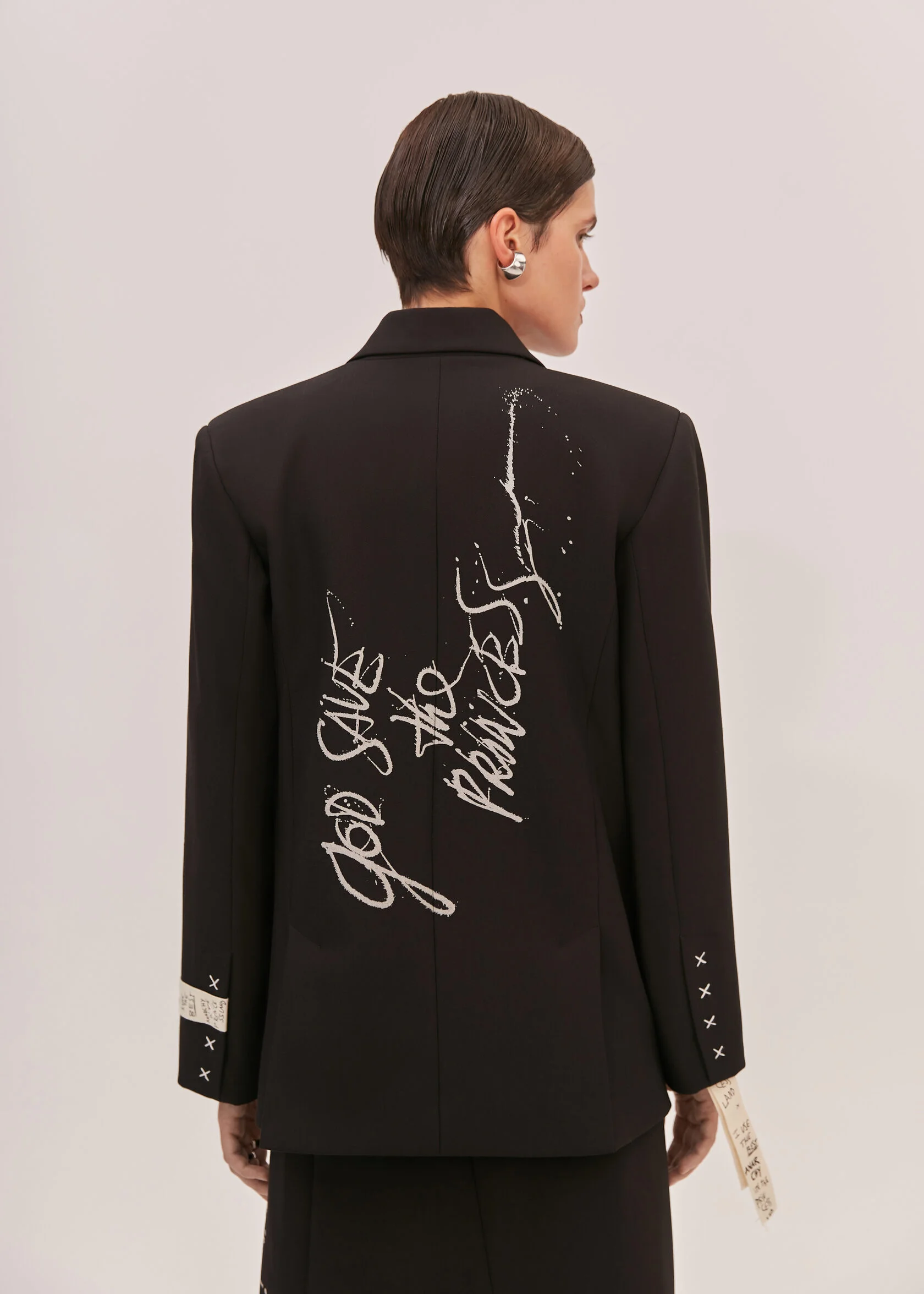 Жакет GOD SAVE THE PRINCESS черного цвета