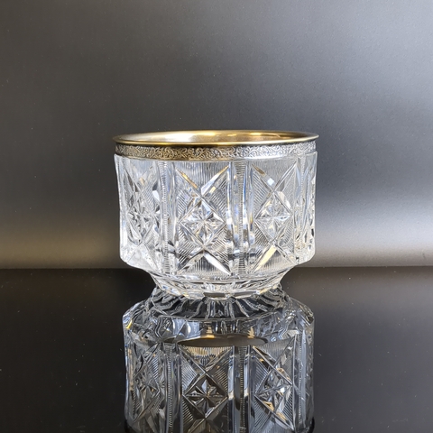 Хрустальная ваза конфетница с мельхиоровым ободком - СССР