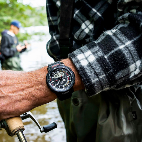 Часы Casio PRT-B70-1ER