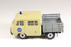 UAZ-39094 Farmer GAI Police beige-gray Agat Mossar Tantal 1:43