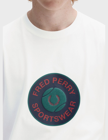 Футболка FRED PERRY Tennis Badge Graphic T-Shirt
