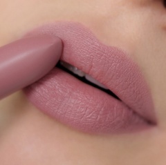 RELOUIS Помада губная матовая ICON LOOK тон:02 нежный розовый