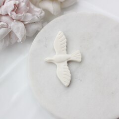 Подвеска Птица голубь, белый, L, 50*30 мм, S023