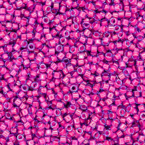 Японский бисер TOHO Treasure (№980), окрашенный изнутри глянцевый