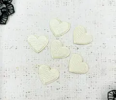 Термоаппликация, р. 2х2,3 см, кремовый