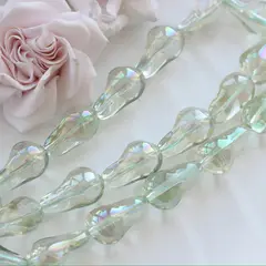 Бусины стеклянные, бледно-оливковый с покрытием, фриформ 22*13 мм, 1 бусина, МК050