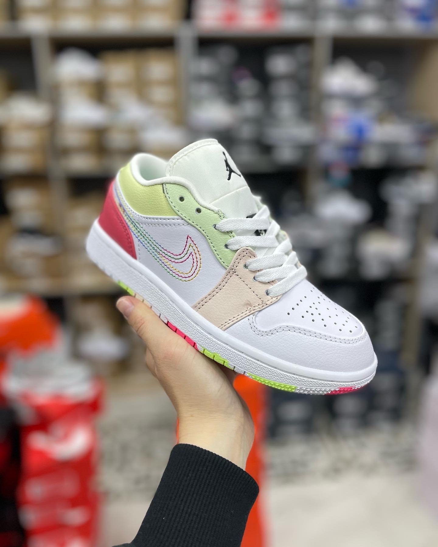 Jordan 1 ember glow deals