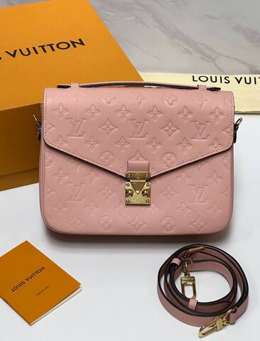 Сумка Louis Vuitton Pochette Metis розовый