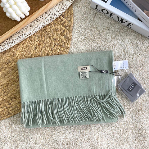 Ugg Scarf Mint