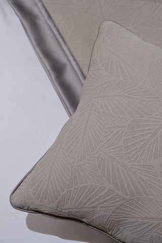 Подушка декоративная 30х50см Garda Decor коричневая