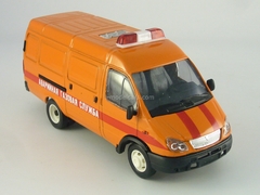 GAZ-2705 Gazelle van Emergency Service 1:43 Agat Mossar Tantal