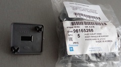 КРОНШТЕЙН УПОРА КАПОТА (КВАДРАТ) LANOS, CHANCE, SENS, LACETTI, GENTRA GM