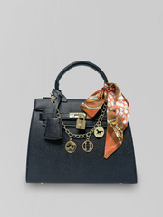 Сумка 87028 прямоугольной формы с двумя ремешками, обвесом и платком в комплекте