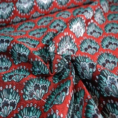 Мерный лоскут 1,2 м жаккард двусторонний красный с цветами 3096