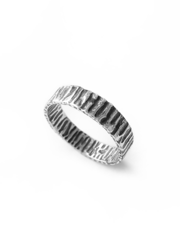 Серебряное фактурное кольцо 