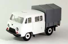 UAZ-39094 Farmer pickup tarpaulin Agat Mossar Tantal 1:43