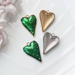 Подвеска с Сердце с зелёной эмалью, 34*23 мм, позолота, П875