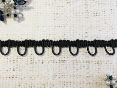 Тесьма с эластичными петлями, ш. 1,5 см, чёрный