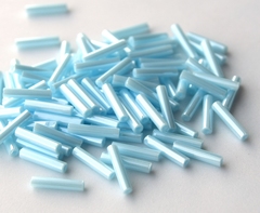 Стеклярус Тохо 9 мм 0124 голубой