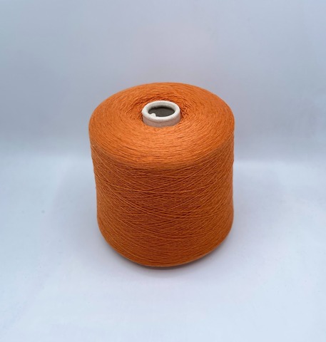 New Mill (пр.Италия),art- Velox 1450м/100гр,40% меринос, 10% кашемир, 25% вискоза, 25% полиамид. цвет-Оранжевый меланж(221/95), арт.31981