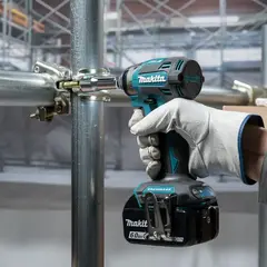 Аккумуляторный ударный шуруповёрт Makita DTD173RTJ