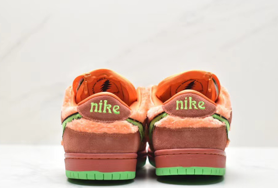 Nike dunk orange deals