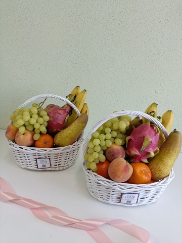 Фруктовая корзина с питахайей