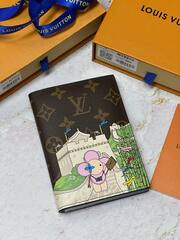 Обложка для паспорта Louis Vuitton Vivienne Holidays