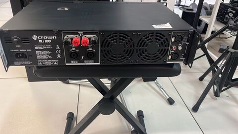 Crown XLi 800 усилитель