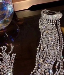 Z043- Заколка для волос на хвост из страз с длинными подвесками