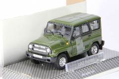 UAZ-Hunter green Bauer Autobahn Cararama 1:43