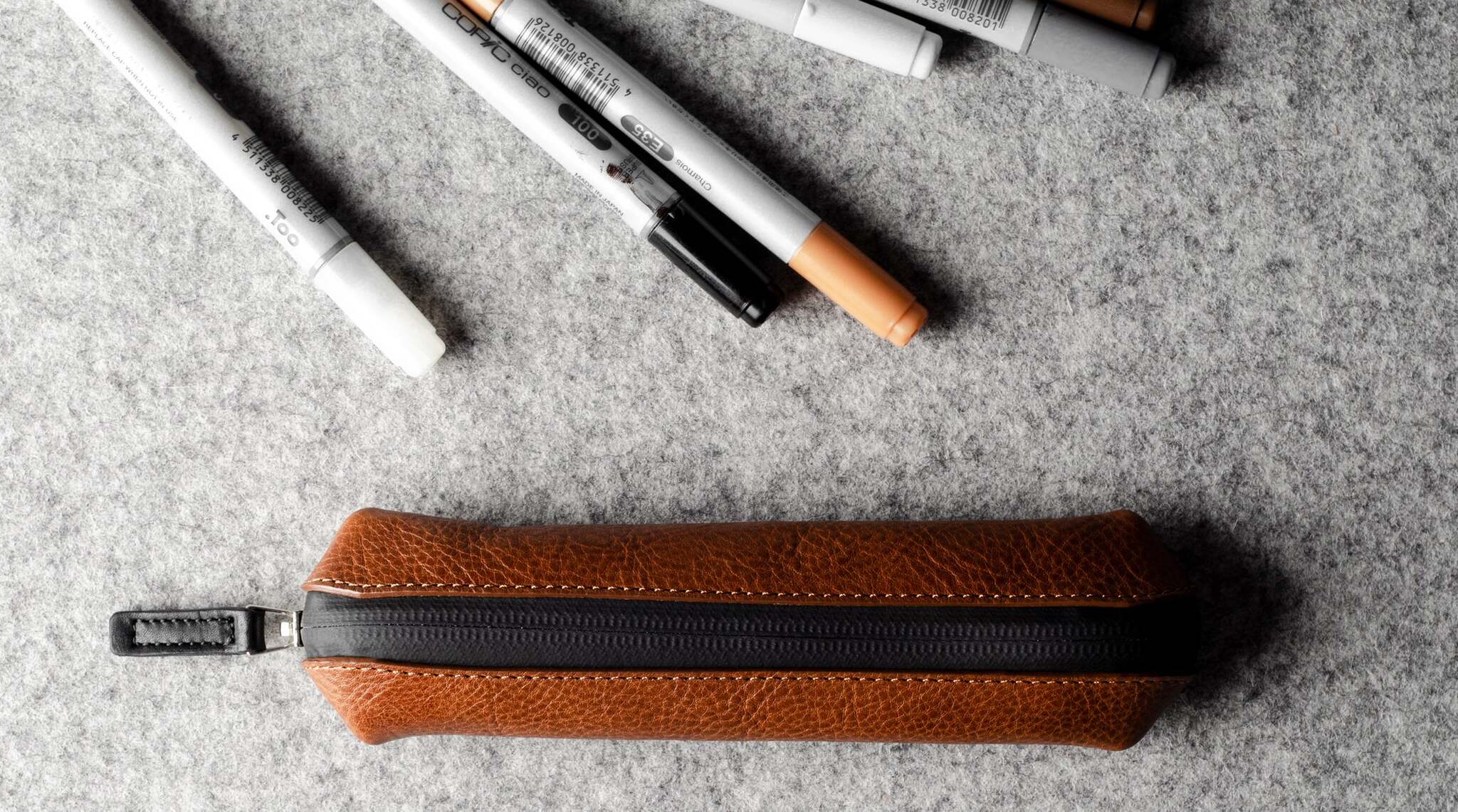 Hard Graft Fat Stick Pencil Case Classic — пенал из кожи