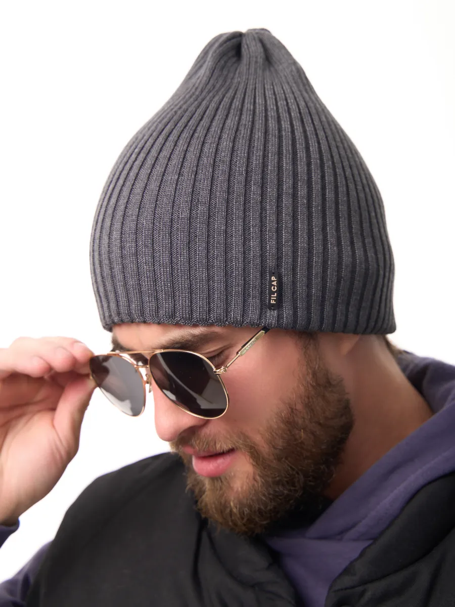 Шапка осенняя бини вязаная зима